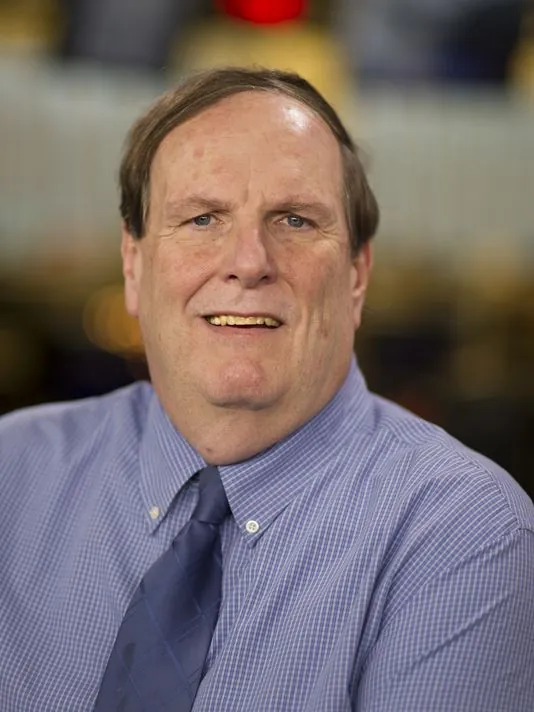 COMPANY NEWS: CNHI editor to become consultant