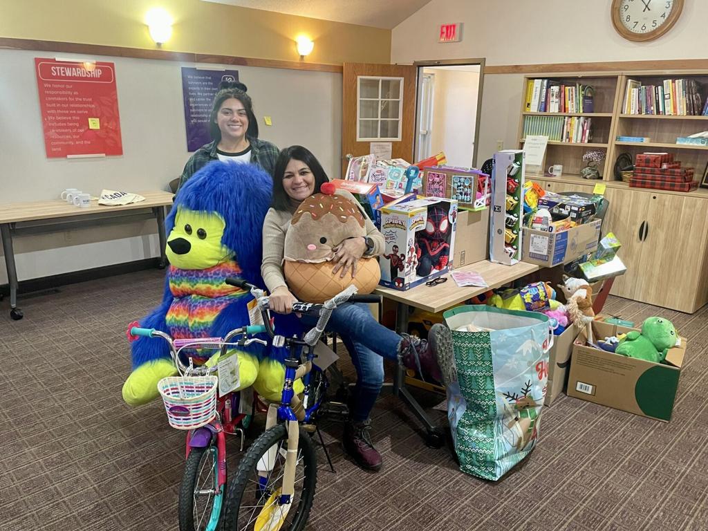 Community typically brings it for Great Mankato Toy Drive