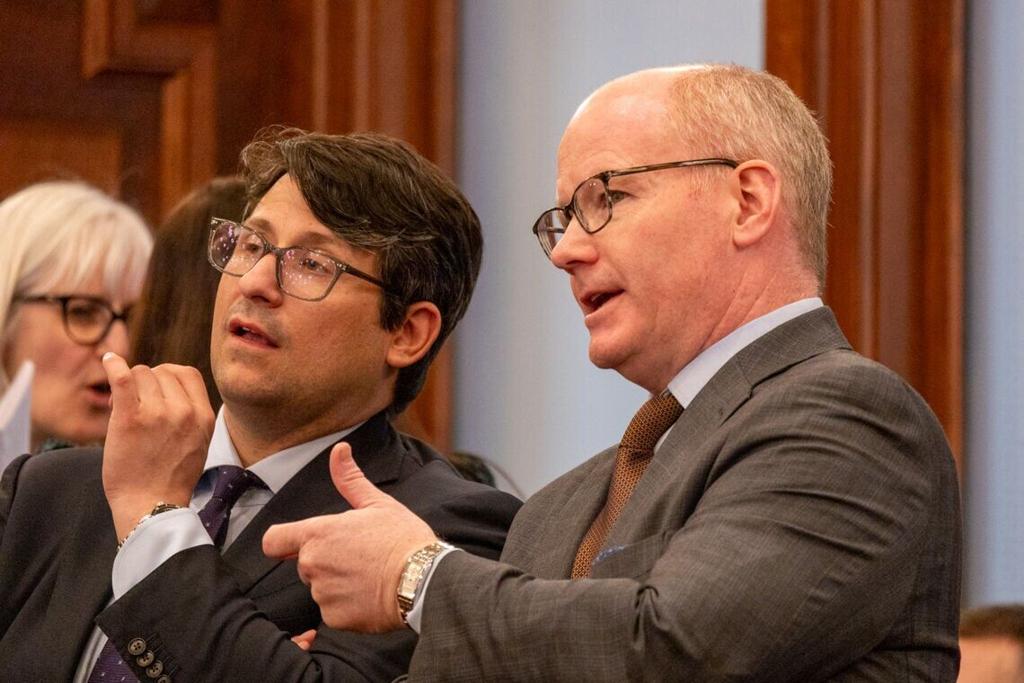 Illinois lawmakers punt remap amendment after SCOTUS Voting Rights Act ruling SPRINGFIELD — Illinois lawmakers are not planning to pursue a constitutional amendment on redistricting after a...Read full story