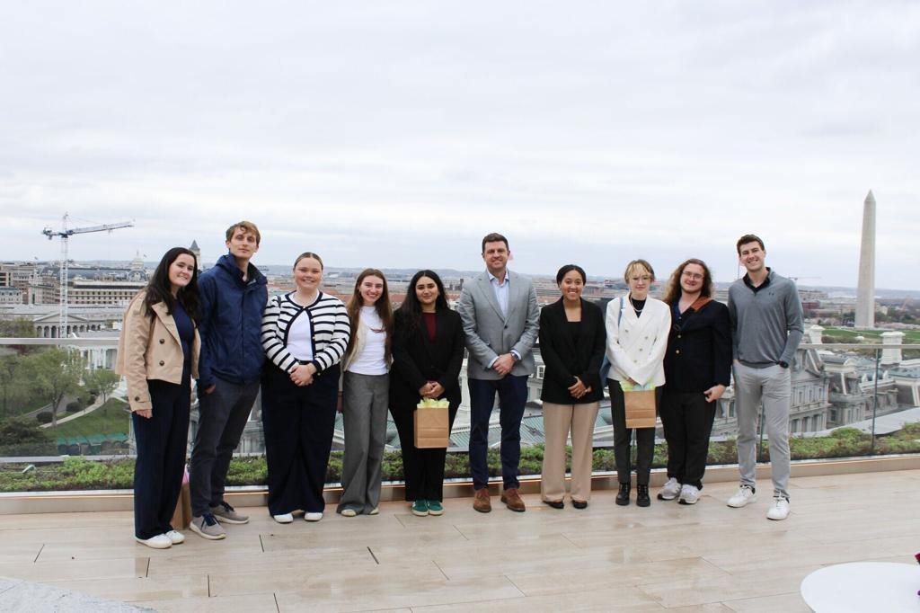 Newburyport student finishes leadership program NEWBURYPORT — Noella Suchecki of Newburyport is one of nine students from Salve Regina University in...Read full story